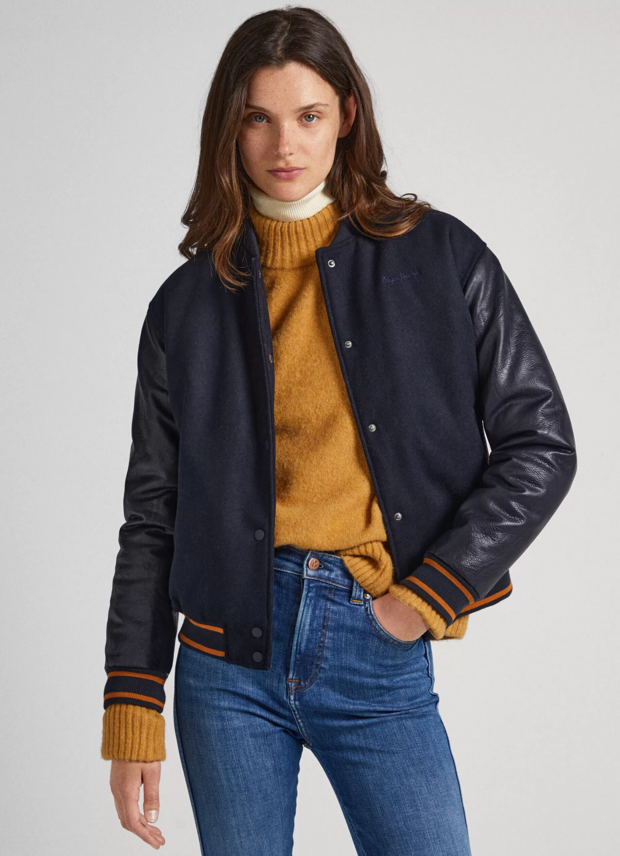 Mulher Pepe Jeans Casaco E Jaquetas>Casaco Bomber Universitario